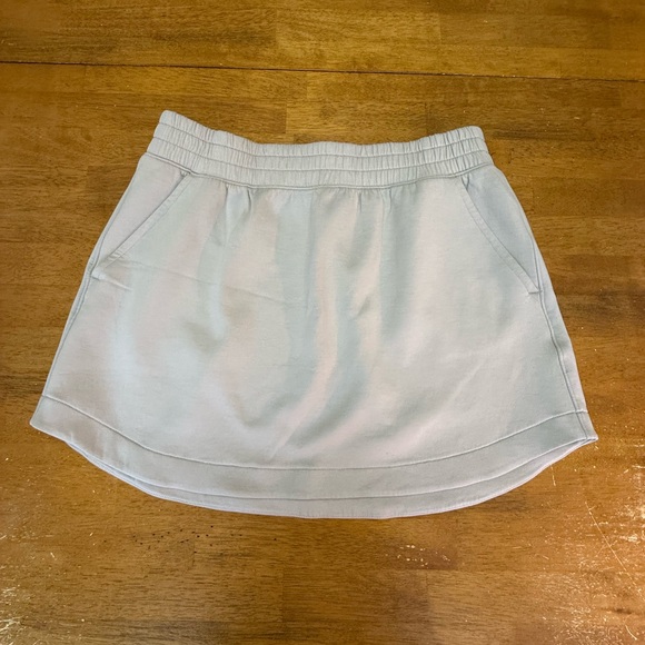 Abercrombie & Fitch Dresses & Skirts - Abercrombie & Fitch YPB neoKNIT Sport Skirt XL